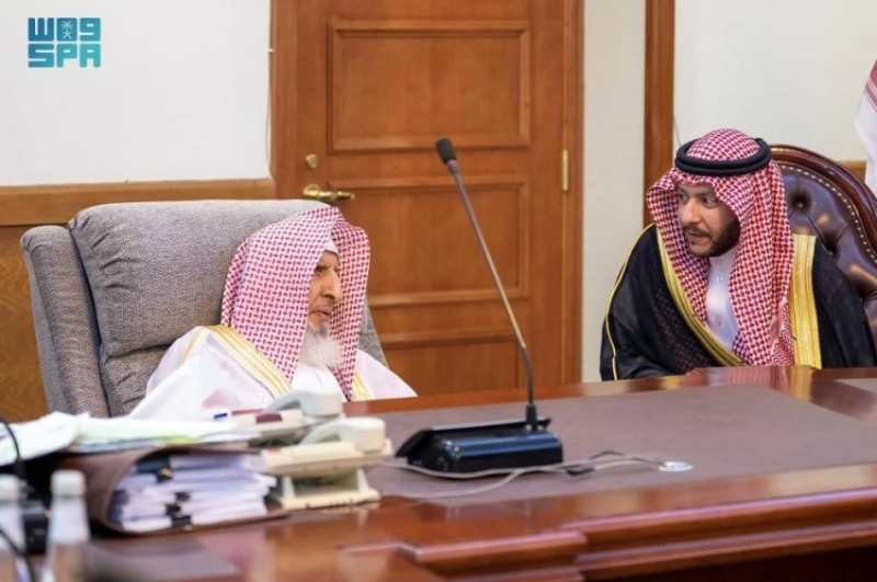 زيارة هامة لمحافظ الطائف