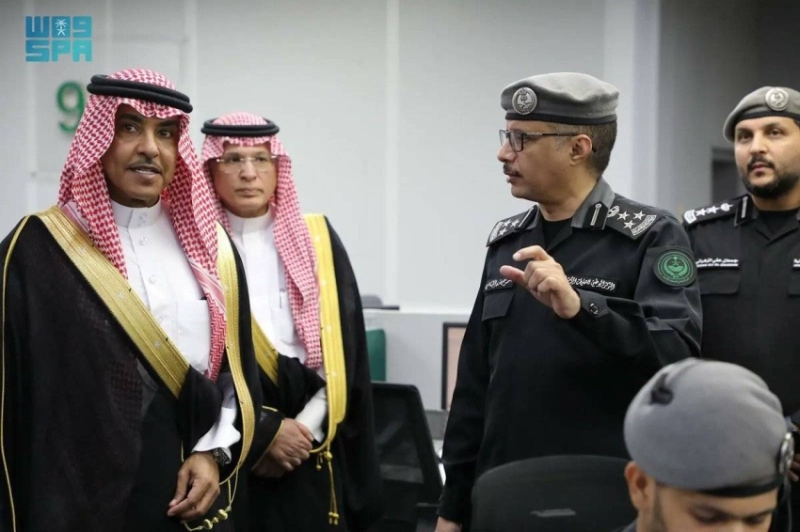 زيارة وزير الإعلام لمركز