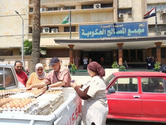 طرح منافذ متنقلة لبيع
