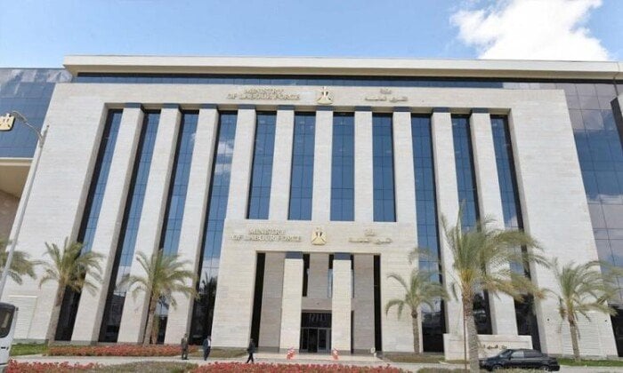 فرص عمل جديدة للشباب