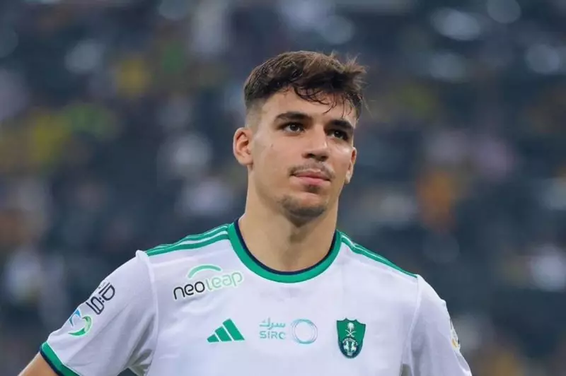 منافس الأهلي.. فيجا يوافق