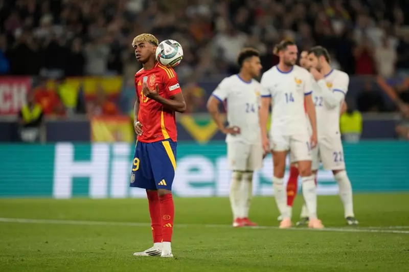 لاعب إسبانيا: ما
