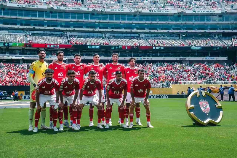 لاعب بورتو السابق ليلا