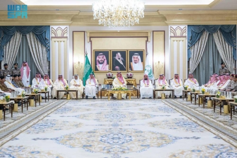 لقاء مهم للأمير عبدالعزيز