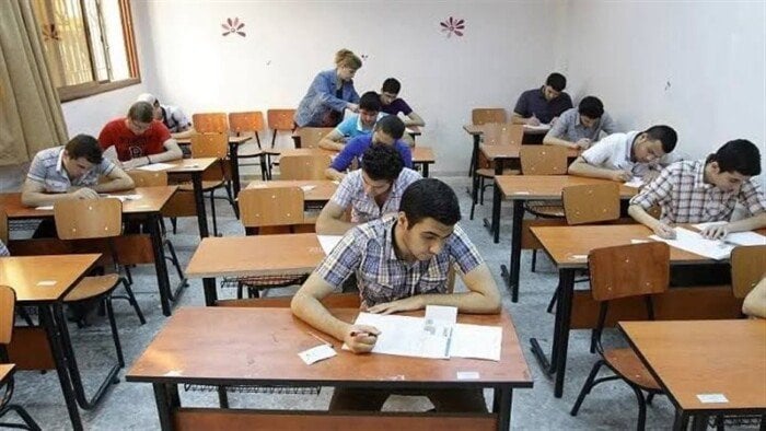 متابعة انضباط اللجان.. وزير