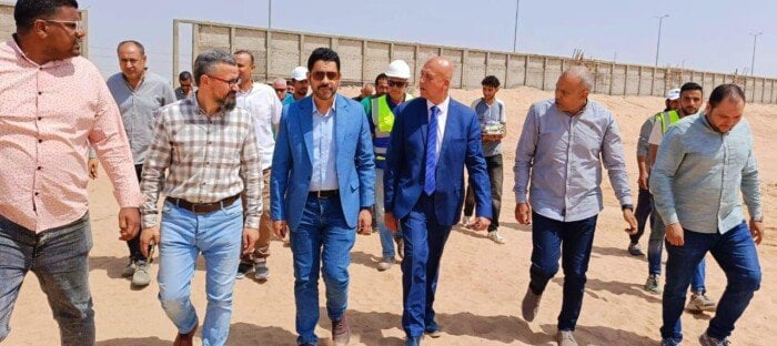 متابعة مشروعات المرافق في