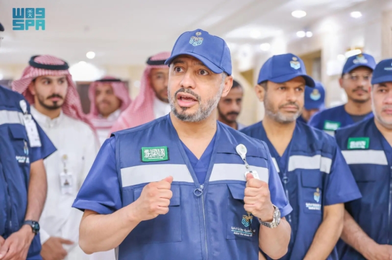 محسن يتفقد مستشفى قوى
