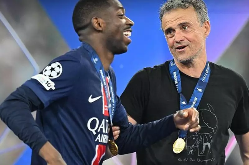 مدافع برشلونة: ديمبيلي يستحق
