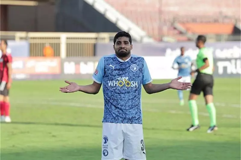 مدرب بيراميدز: عرض من