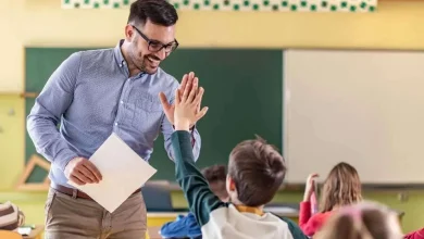 معلم مساعد مادة الرياضيات والعلوم واللغة الإنجليزية