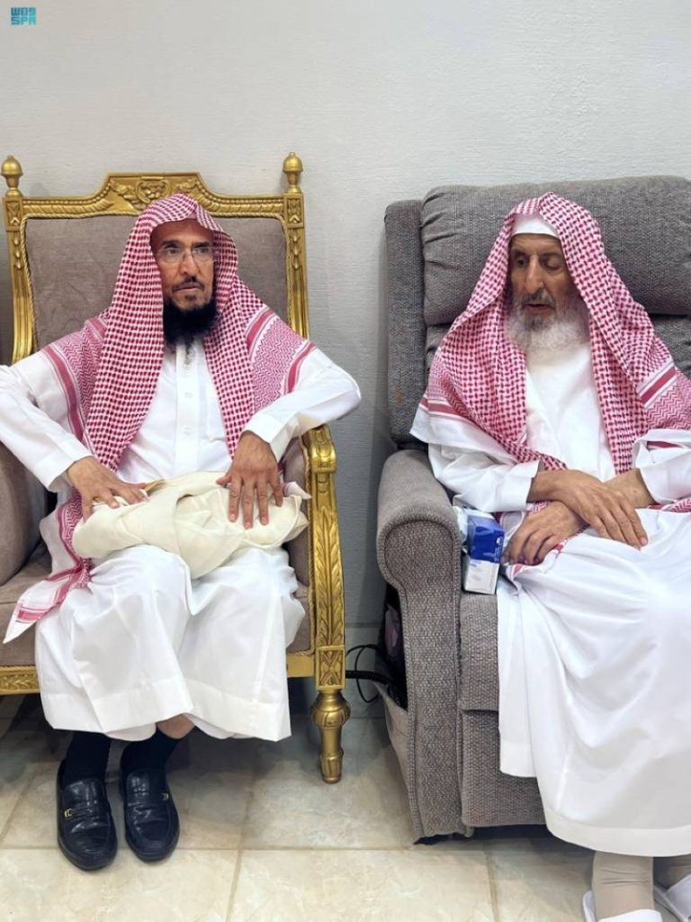 مفتي المملكة يستقبل أعضاء