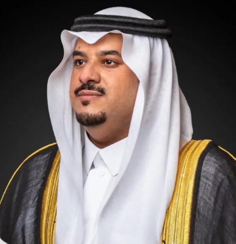 نائب أمير الرياض يتولى