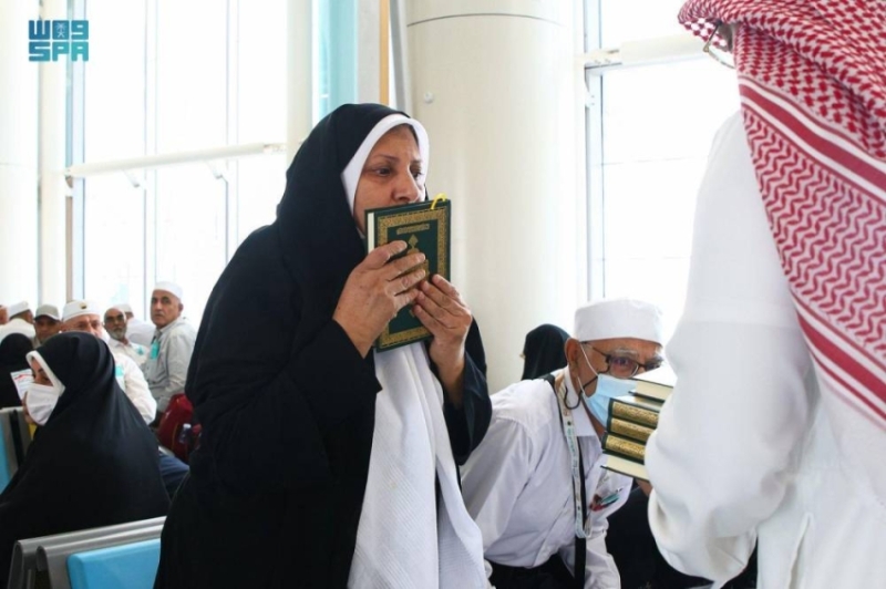 وصول الحجاج الإيرانيين إلى