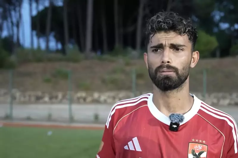 أحمد رضا: الأهلي لن يفرط في أي بطولة.. والمنافسة بيننا شريفة رغم "زحمة اللاعبين"