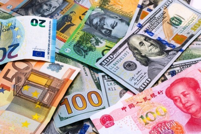 أسعار العملات تتصدر المشهد اليوم.. الجمعة 25-7-2025