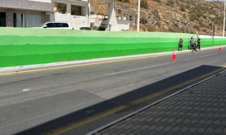 أمانة الباحة تطلق “جدارية فن الباحة” بالتعاون مع الثقافة والفنون