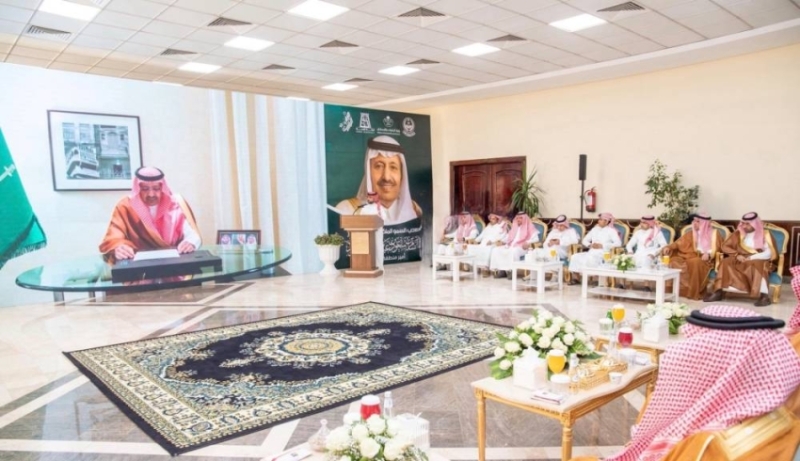 أمير الباحة يطلق مشاريع