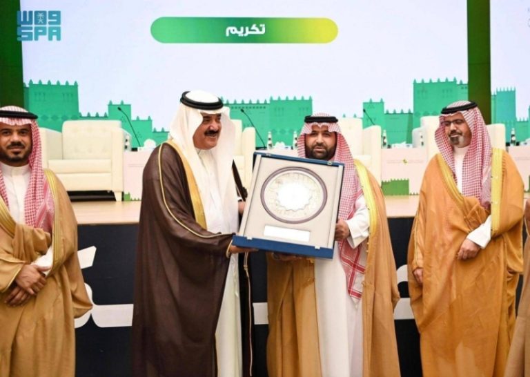 أمير جازان يفتتح ملتقى “جسور التواصل 2025”