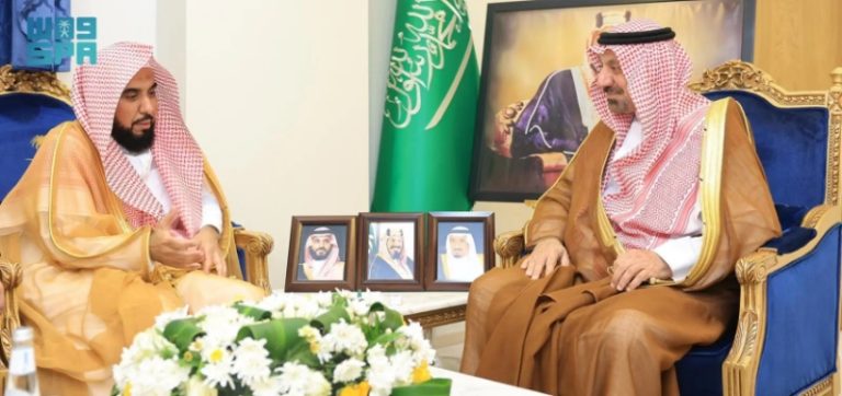 أمير نجران يرحب بإمام المسجد الحرام
