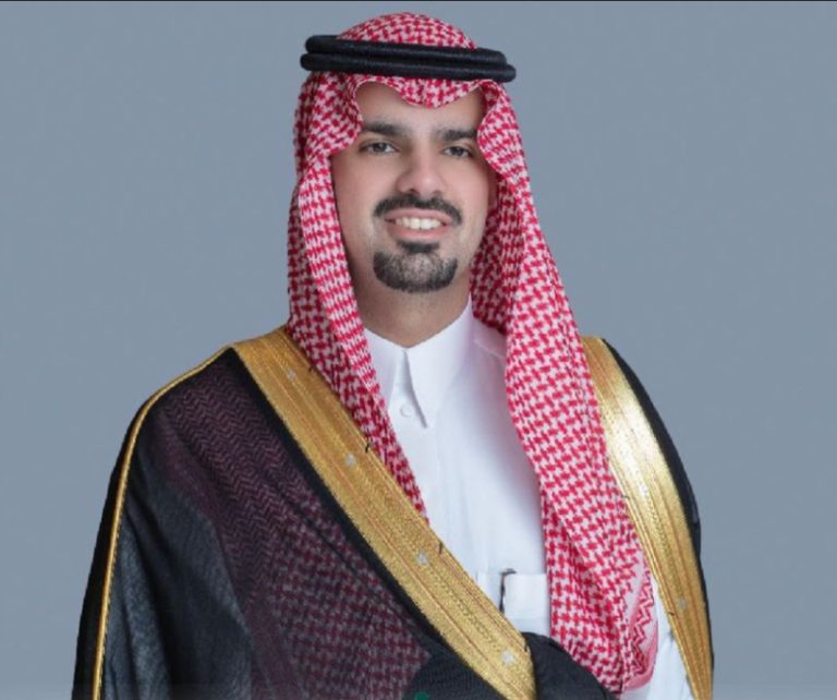 أمين الرياض يمثل الأمير في حفل سفارة رواندا