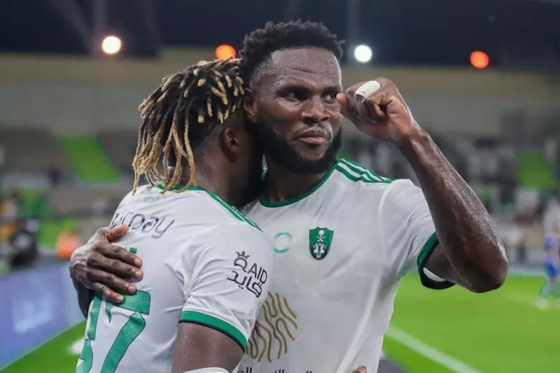 رومانو: أهلي جدة يفتح الباب أمام رحيل كيسيه