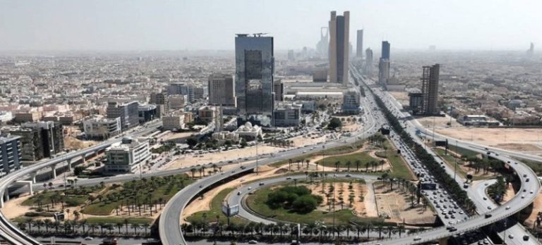 إطلاق مشروع محطة الوقفة الواحدة للطرق