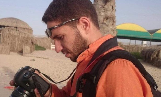استشهاد صحفي وزوجته وأطفاله في قصف إسرائيلي بخان يونس غزة