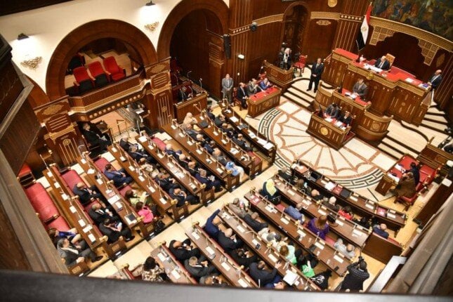 استعدادات كاملة لاستقبال المواطنين في انتخابات الشيوخ من سفير مصر بفرنسا
