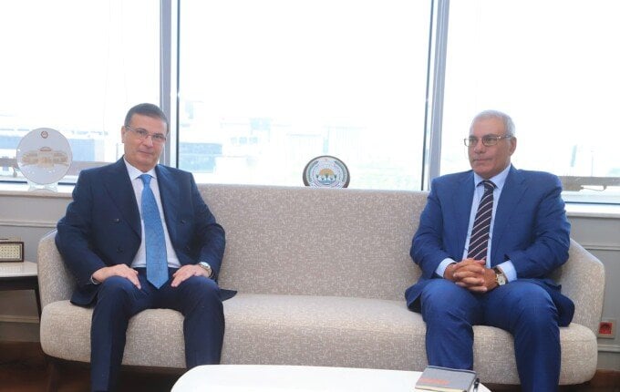 استقبال السفير المصري الجديد في رومانيا ومولدوفا لتعزيز التعاون الزراعي