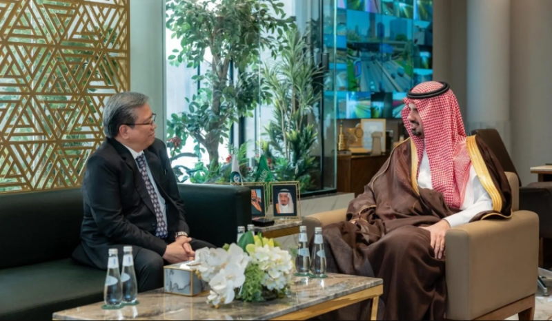 استقبال سفير الفلبين من قبل أمين منطقة الرياض