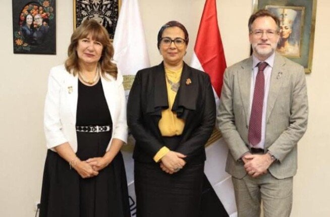 استقبال مميز لسفير كندا بالقاهرة لتعزيز فرص المرأة في التصنيع الزراعي من قبل المستشارة أمل عمار