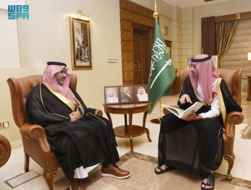 استقبال مُحافظ جدة لمدير