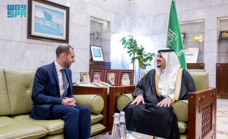استقبال نائب أمير الرياض