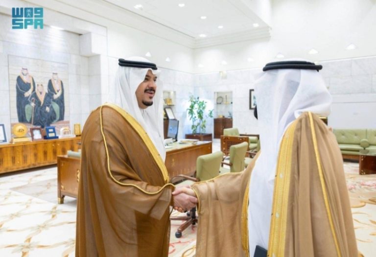 استقبال نائب أمير الرياض لمحافظ الهيئة العامة لعقارات الدولة