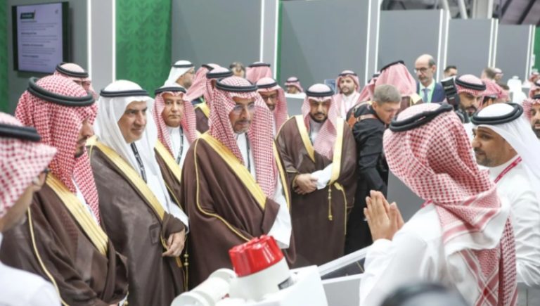 افتتاح الجناح السعودي في معرض “INNOPROM 2025” بروسيا من قبل وزير الصناعة