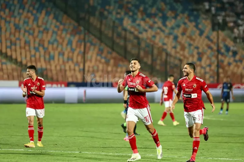 رسميا.. الأهلي يتعاقد مع محمد شريف