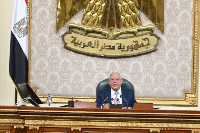 البرلمان يرسل تقارير لجنة