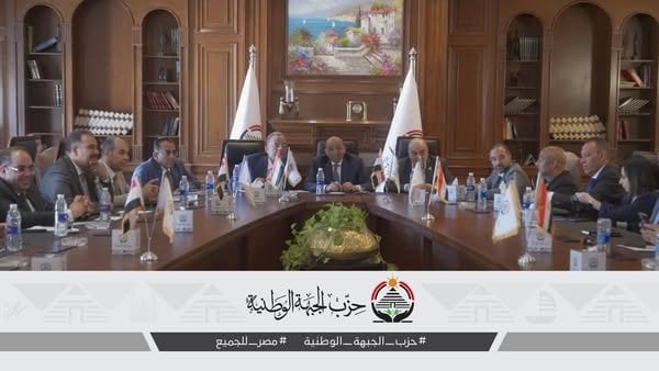 الجبهة الوطنية تبدأ دورات تثقيفية لقيادات المحافظات ومرشحي الشيوخ