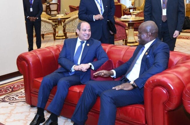 الرئيس السيسي يلتقي برؤساء القمة الإفريقية السابعة