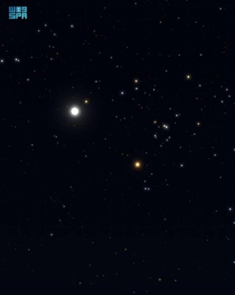 الزهرة والدبران يقتربان من لقائهما هذا الصيف