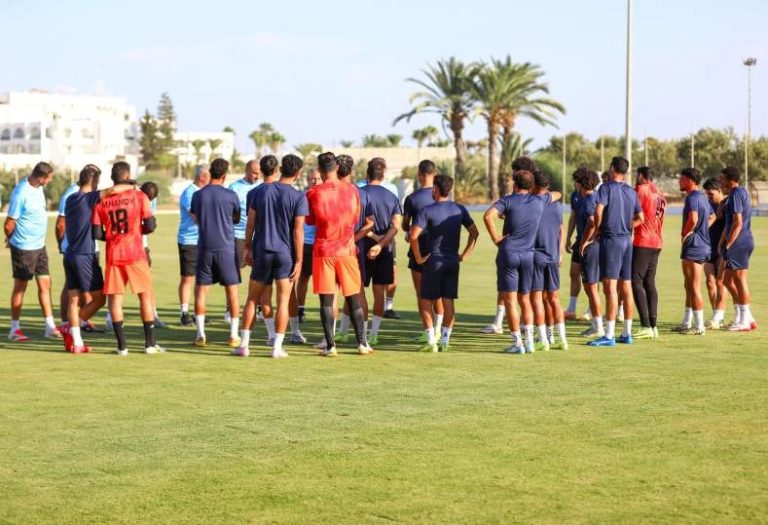 المصري يختتم معسكره في تونس بمواجهة هلال مساكن قلباً لقلب الرياضة