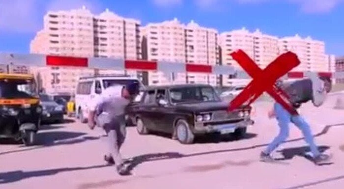 «النقل» تطالب المواطنين بالالتزام بتعليمات عبور المزلقانات حفاظًا على الأرواح