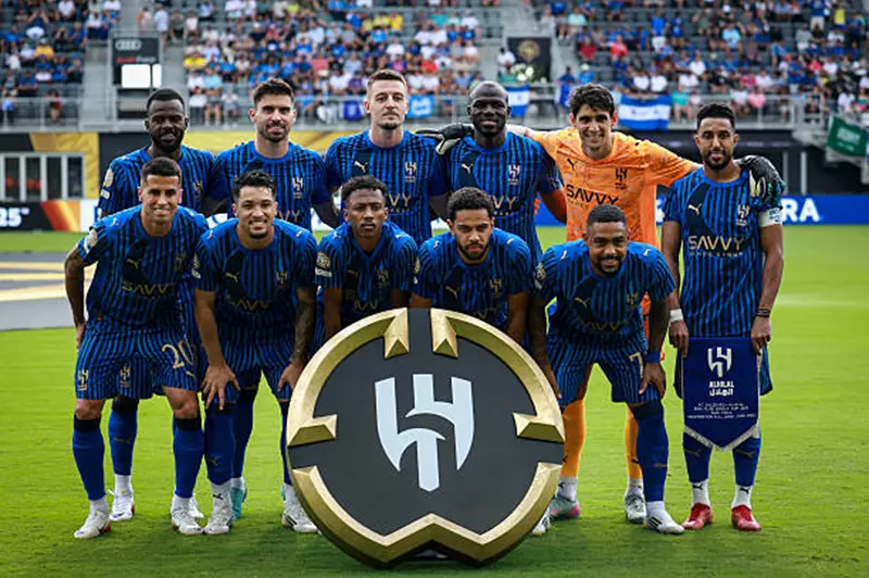 تشكيل الهلال أمام مانشستر