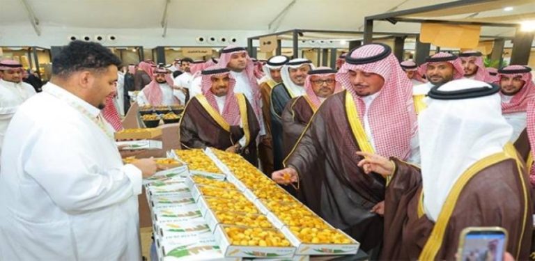 انطلاق معرض موسم التمور في الدرعية