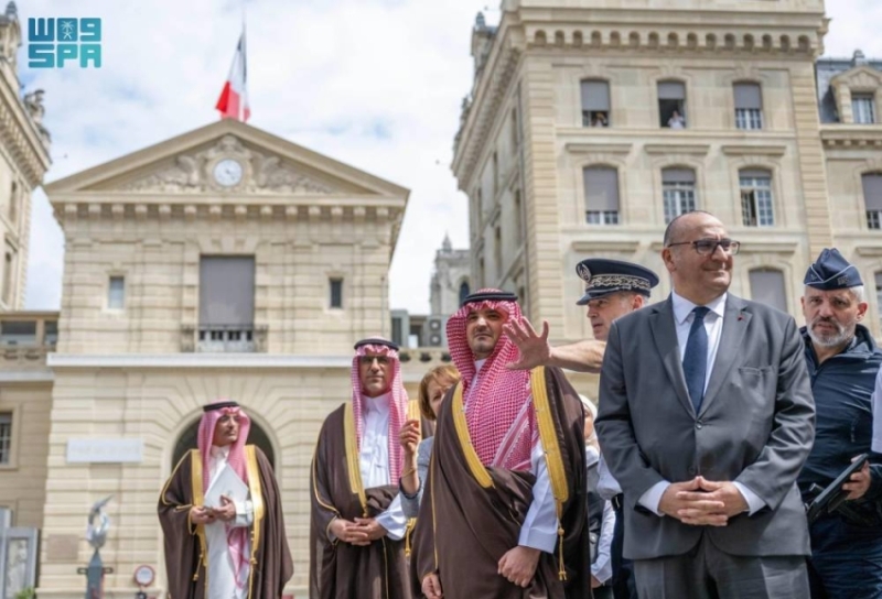 اهتمام القيادة بالمبتعثين يتصدر أولويات وزير الداخلية