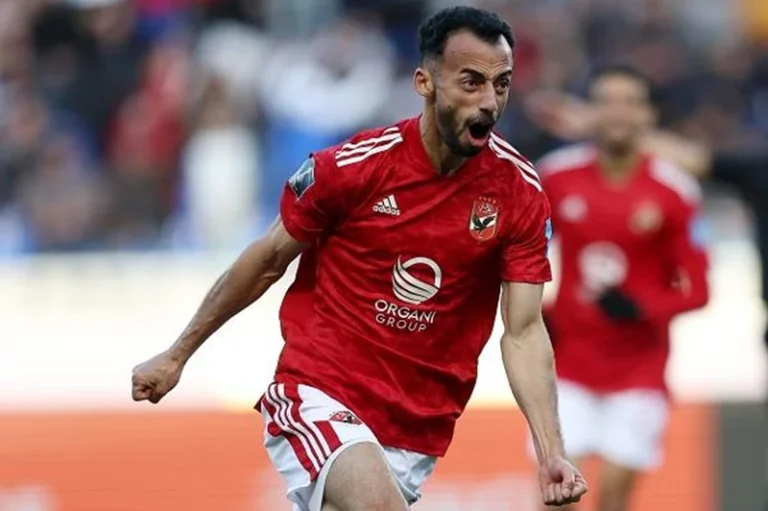 بيراميدز يؤكد عدم التفاوض مع أحمد عبد القادر بسبب وفرة اللاعبين في مركزه