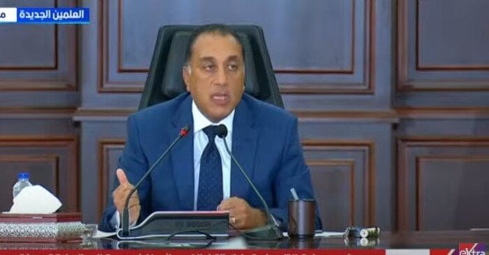 تأثير الموجة الحارة.. رئيس الوزراء يعلن عن ارتفاع قياسي في استهلاك الكهرباء