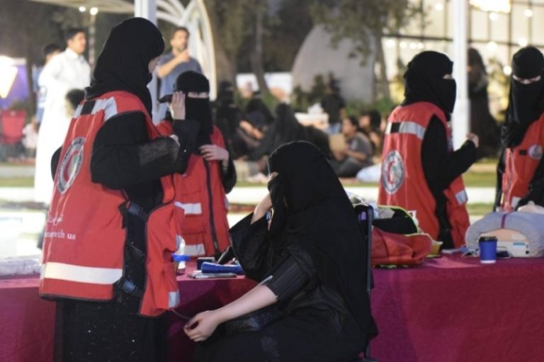 تدشين نقاط إسعاف جديدة بالباحة لخدمة الزوار والمصطافين