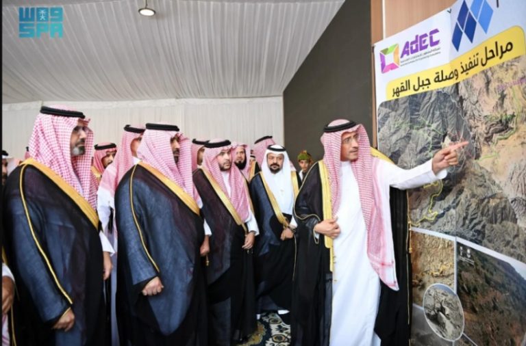 تفقد أمير جازان ونائبه مشروعات تنموية وسياحية في الريث