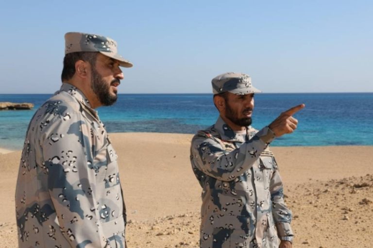 تفقد مدير حرس الحدود القطاعات والوحدات البرية والبحرية في منطقة تبوك